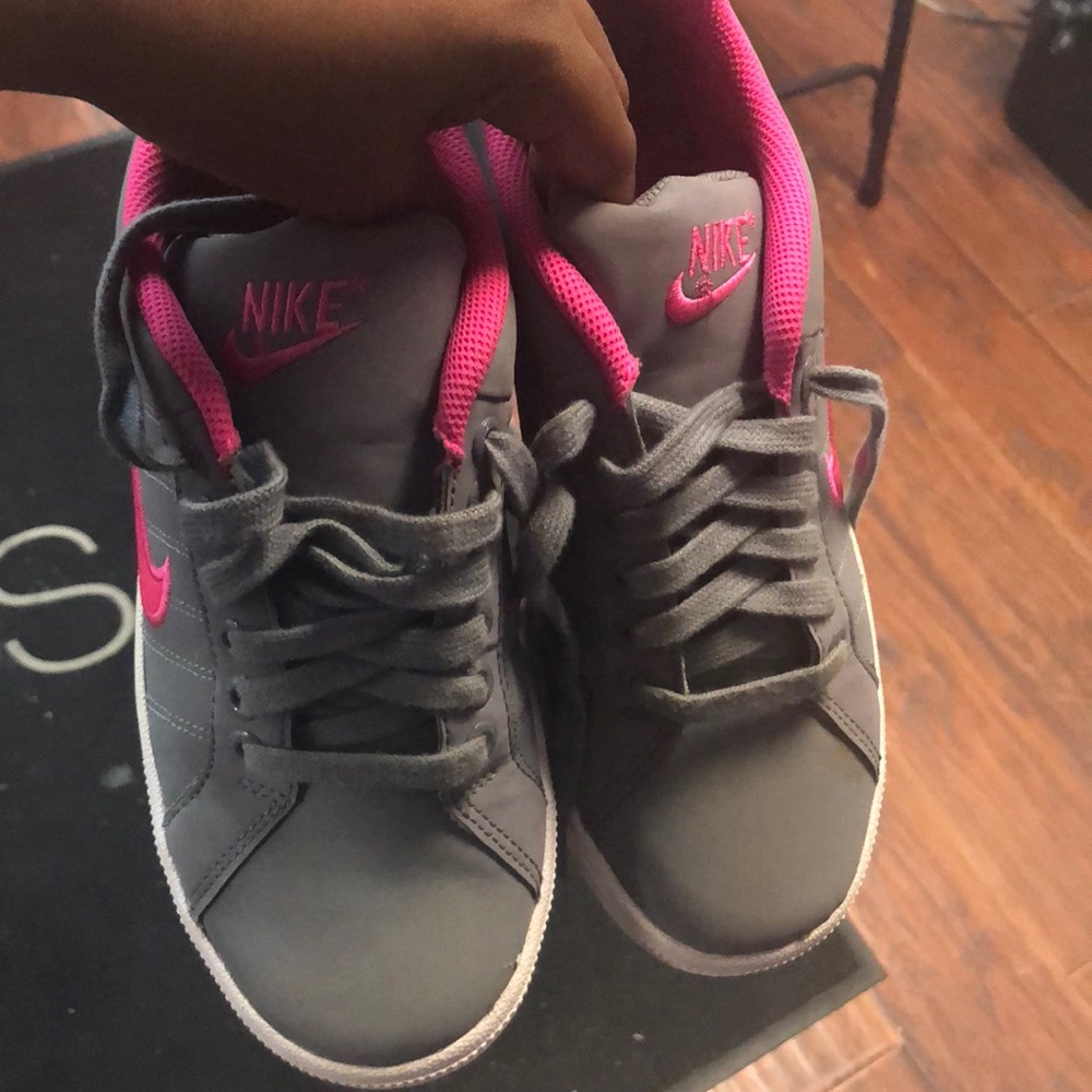 Nike Women Shoes